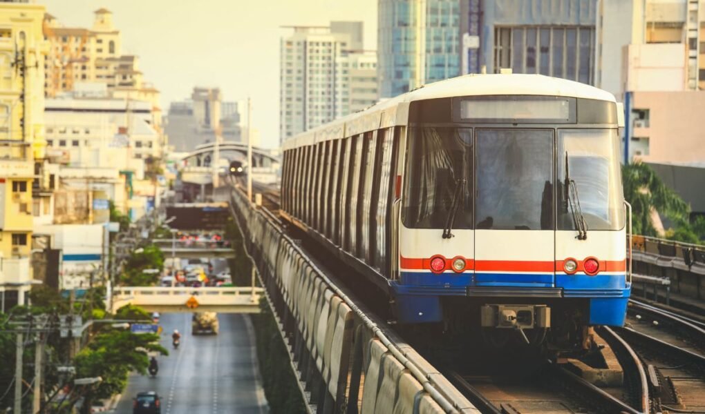คอนโด ใกล้รถไฟฟ้า จุดเริ่มต้นของชีวิตเมืองที่คล่องตัว